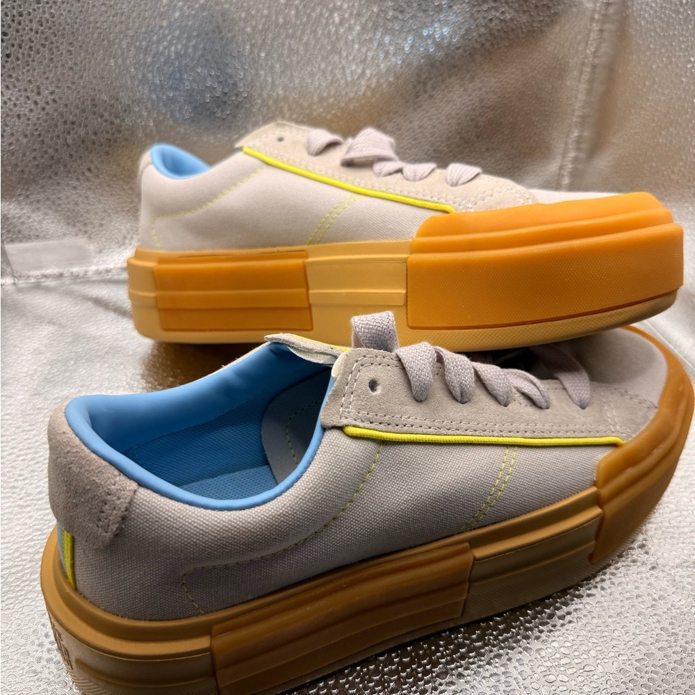 Converse Chuck Taylor All Star Cruise Low Pale Putty Honey Sneakers Women 8.5